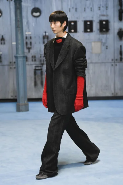 Look 31